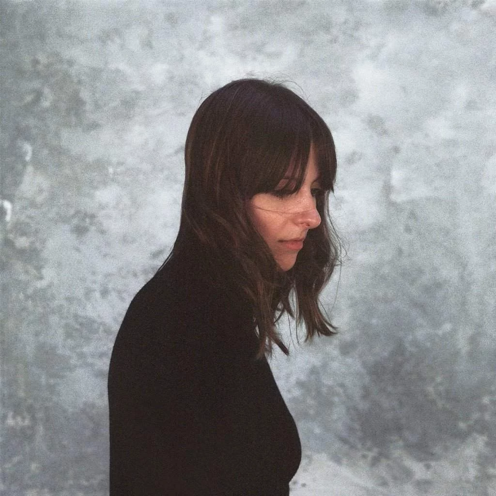 Molly Burch - Please Be Mine Molly Burch - Please Be Mine