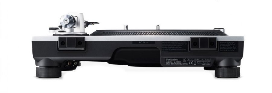 Technics SL-1200GR Turntable Pikap