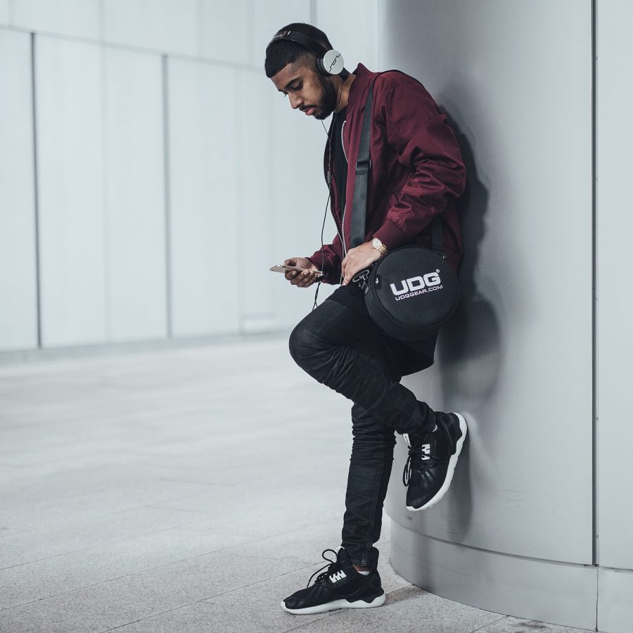 UDG Ultimate DIGI Headphone Bag / Siyah