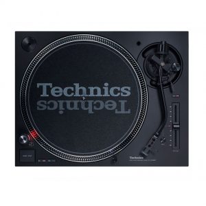 Technics SL-1210 MK7 Turntable Pikap