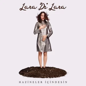 Lara Di Lara Hazineler İçinde Plak
