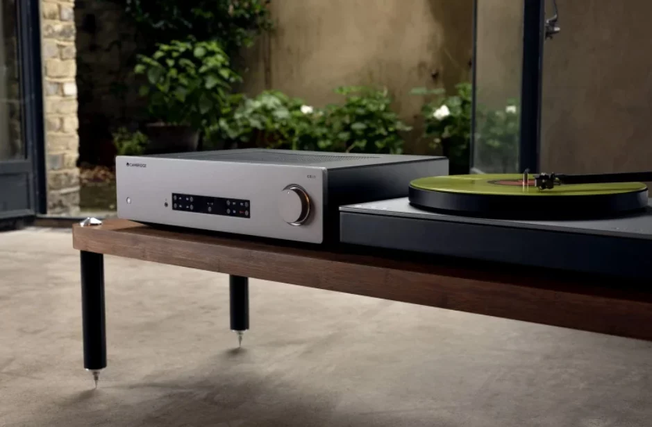 Cambridge Audio CXA81-5