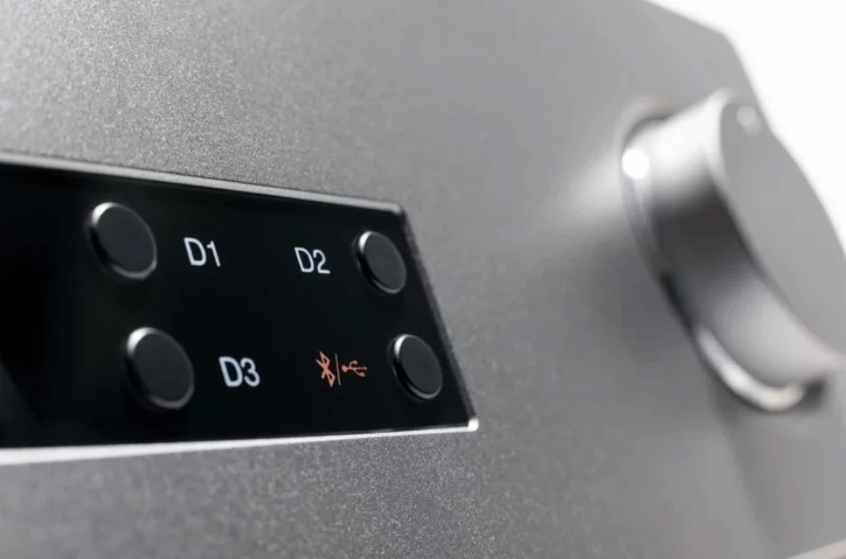 Cambridge Audio CXA81-6