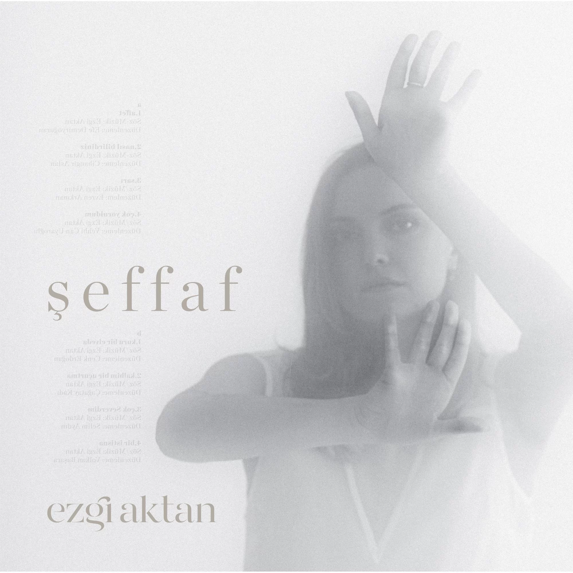 ezgi-aktan-seffaf-plak Ezgi Aktan Şeffaf - Plak - Görsel 1