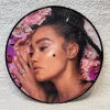Little Mix - Between Us (Picture Disc - Leigh-Anne s Edition) (2 Plak) - Görsel 2