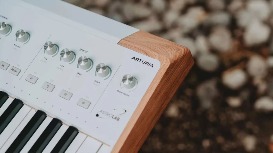 Arturia AstroLab Sahne Klavyesi - Görsel 8