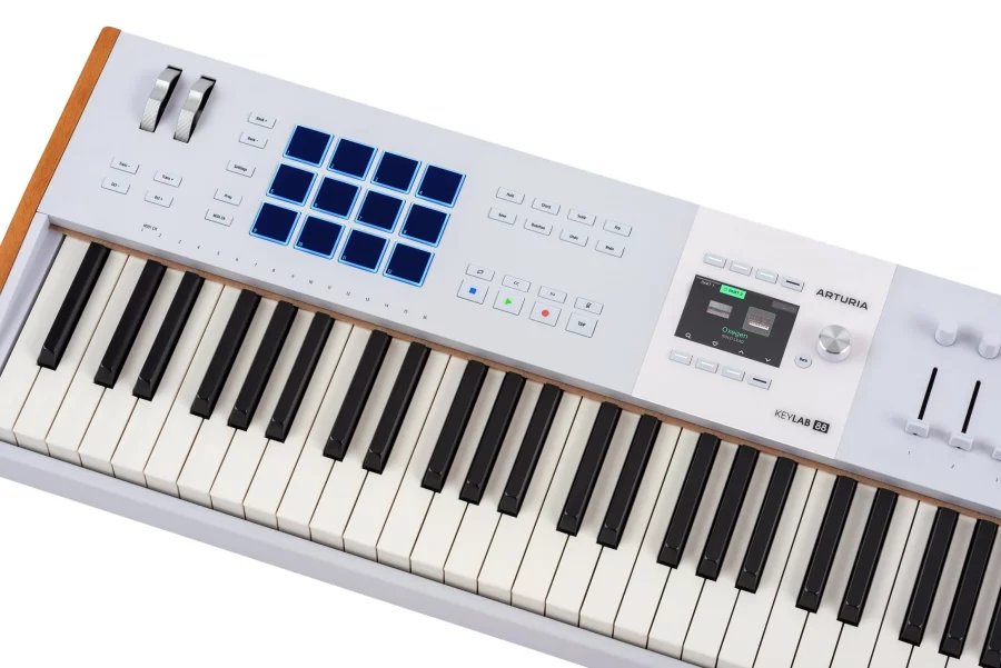 Arturia KeyLab 88 Mk3 Siyah MIDI Klavye - Görsel 12