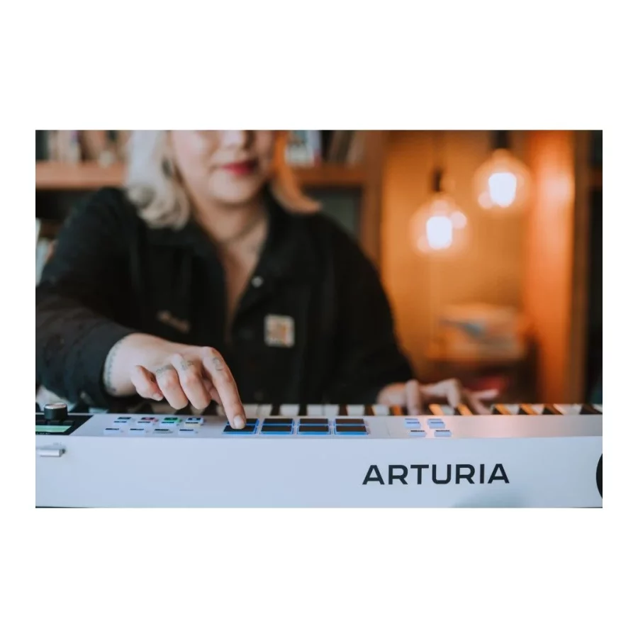 Arturia KeyLab Essential 88 Mk3 Siyah - Görsel 17