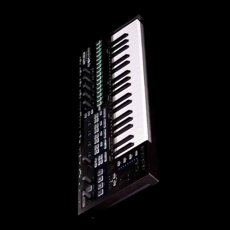 Arturia KeyStep Pro Chroma MIDI Kontrolcü - Görsel 6