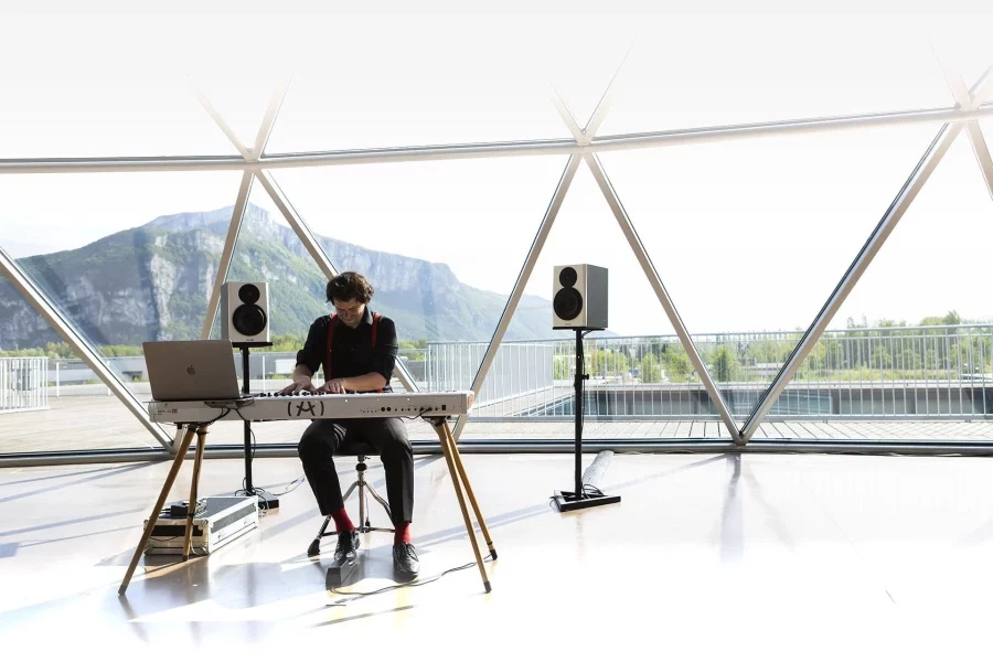 Arturia Wooden Legs Klavye Stand Ayağı - Görsel 4