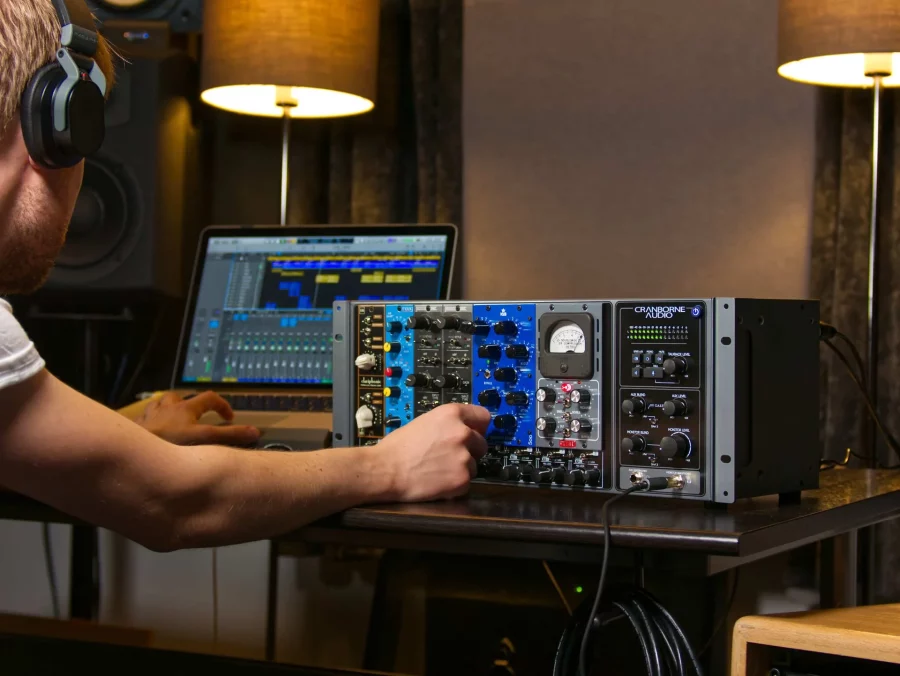 Cranborne Audio 500R8 Ses Kartı ve 500 Serisi Rack - Görsel 3