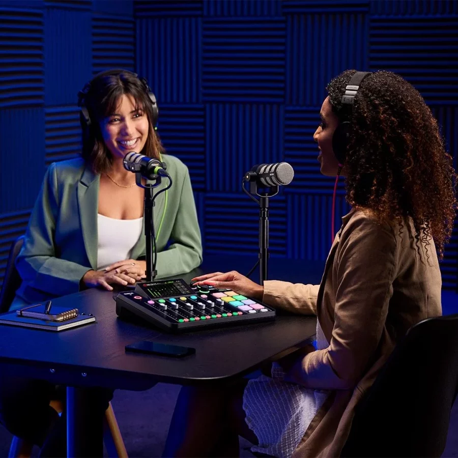 RØDECaster Pro II Beyaz Podcast Mikseri - Görsel 7