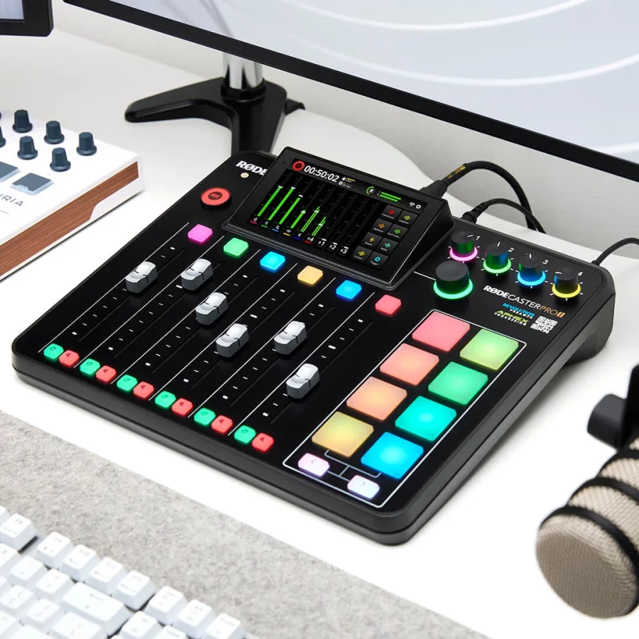 RØDECaster Pro II Beyaz Podcast Mikseri - Görsel 13