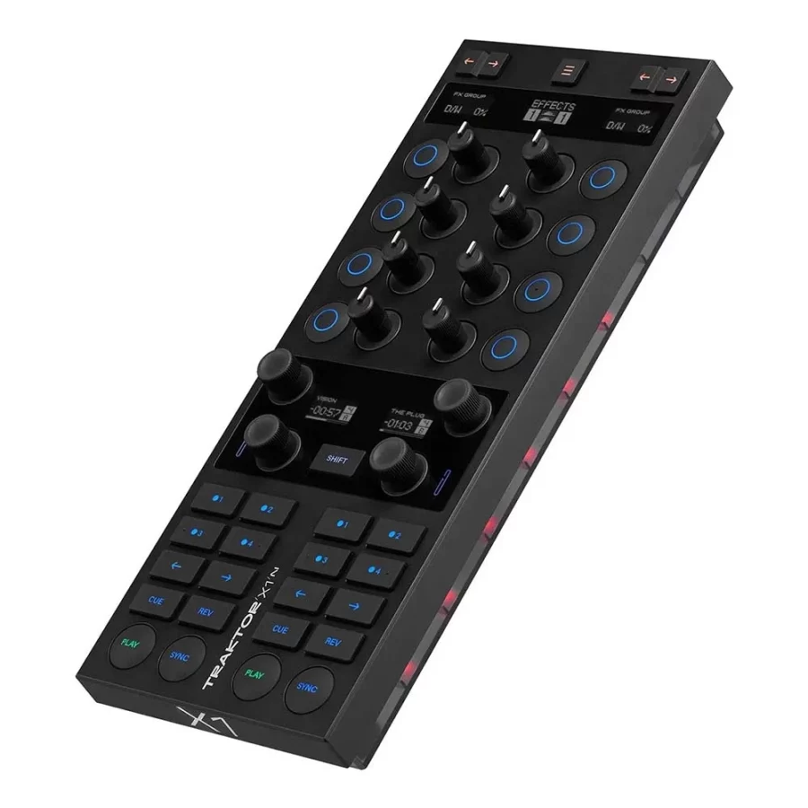Native Instruments Traktor X1 MK3 DJ Kontrol - Görsel 2