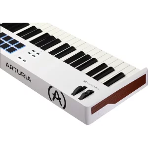 Arturia KeyLab Essential 88 Mk3 MIDI Klavye Alpine White