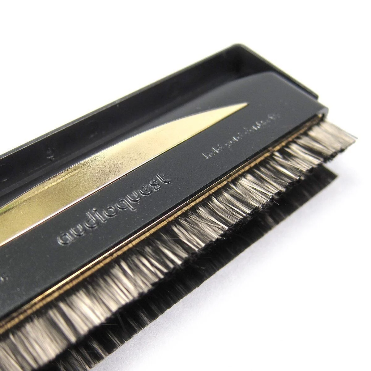 AudioQuest Anti-Static Record Brush Plak Temizleme Fırçası AudioQuest Anti-Static Record Brush Plak Temizleme Fırçası