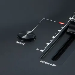 Technics SL-1210 MKX reset düğmesi ve pitch fader